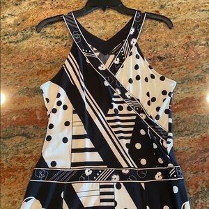 BCBG Size M, black and cream Midi